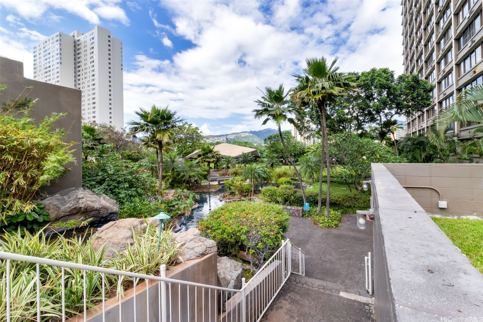 55 S Kukui Street D2613 Property Photo 21