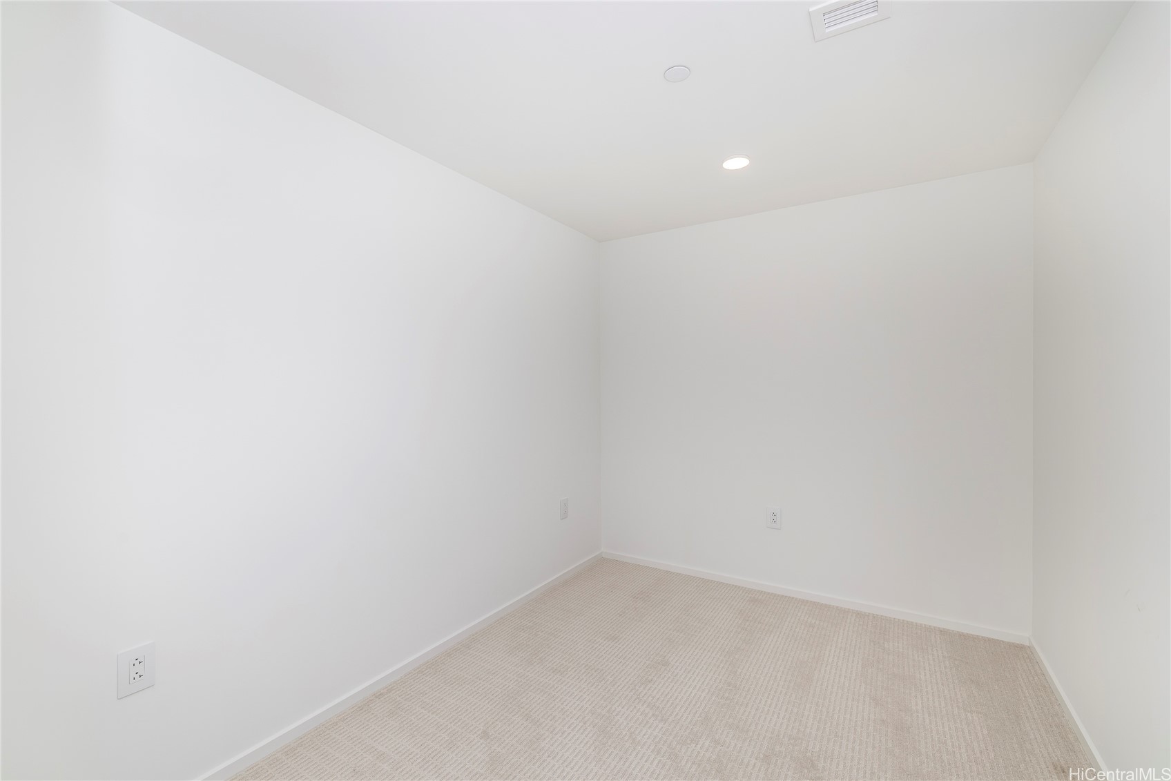 333 Ward Avenue 3906 Property Photo 15