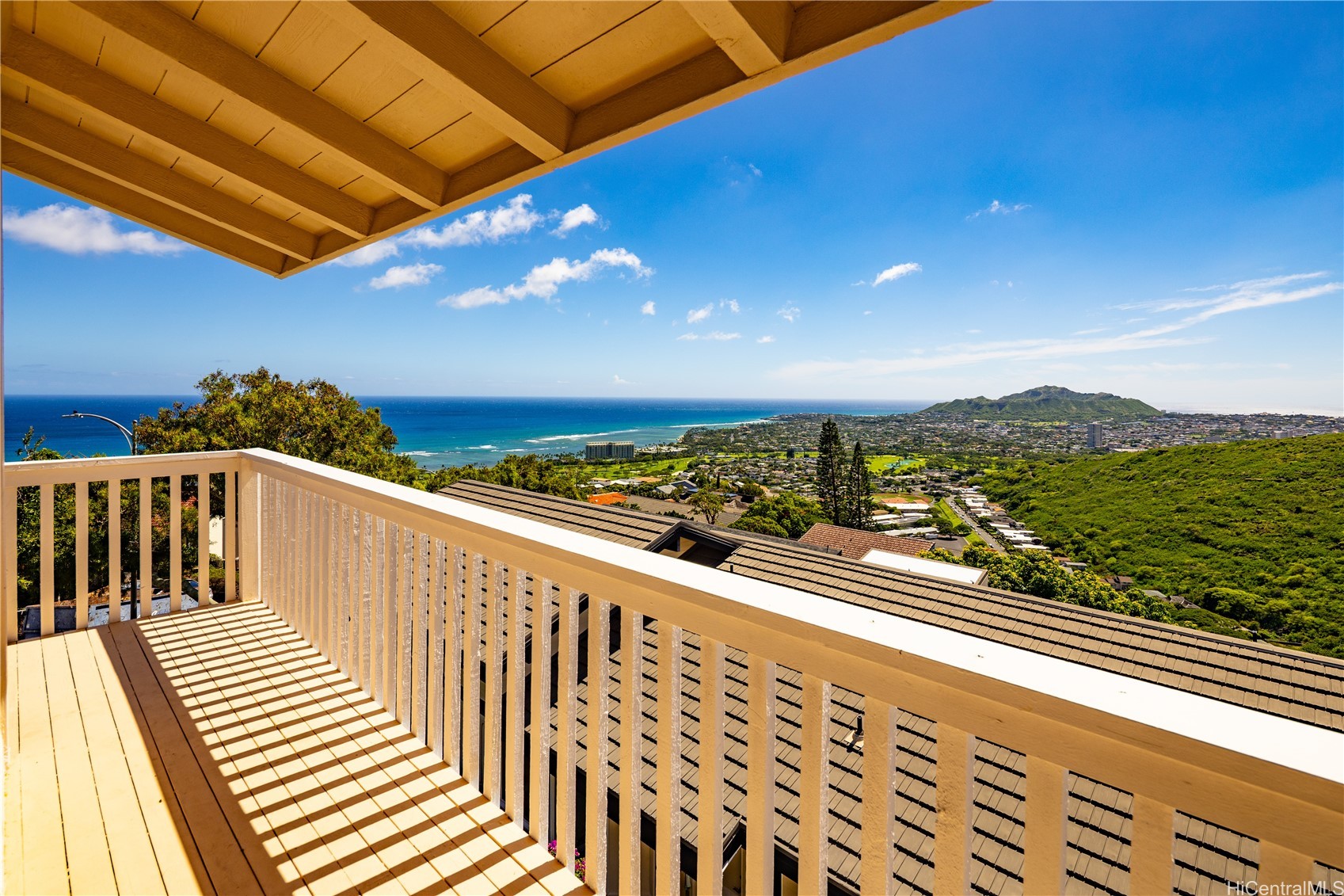 1728 Kumakani Loop Property Photo 9