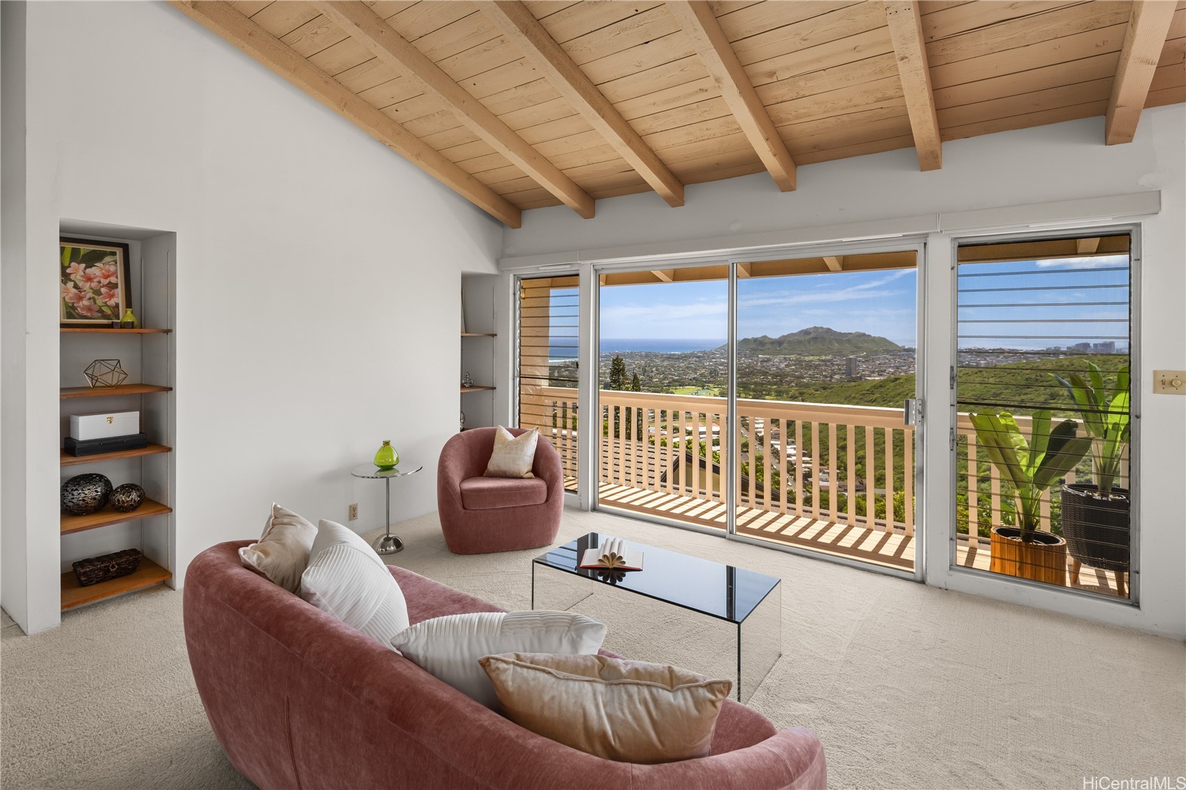 1728 Kumakani Loop Property Photo 15