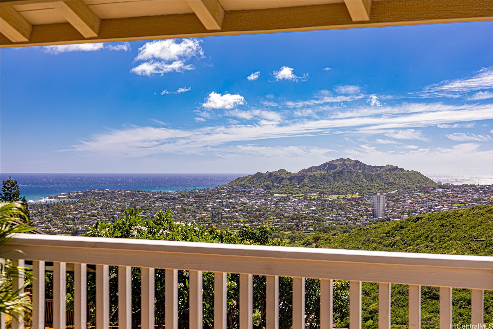 1728 Kumakani Loop Property Photo 21