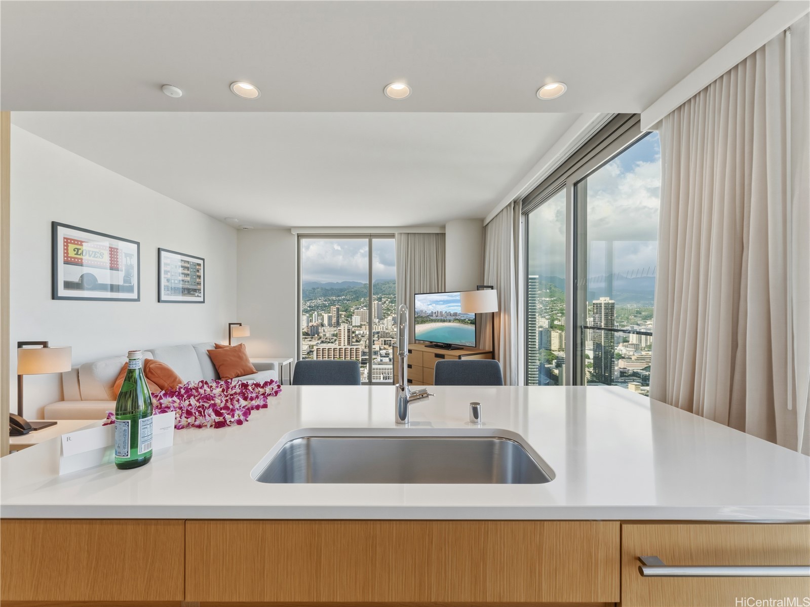 1390 Kapiolani Boulevard 3313 Property Photo 5