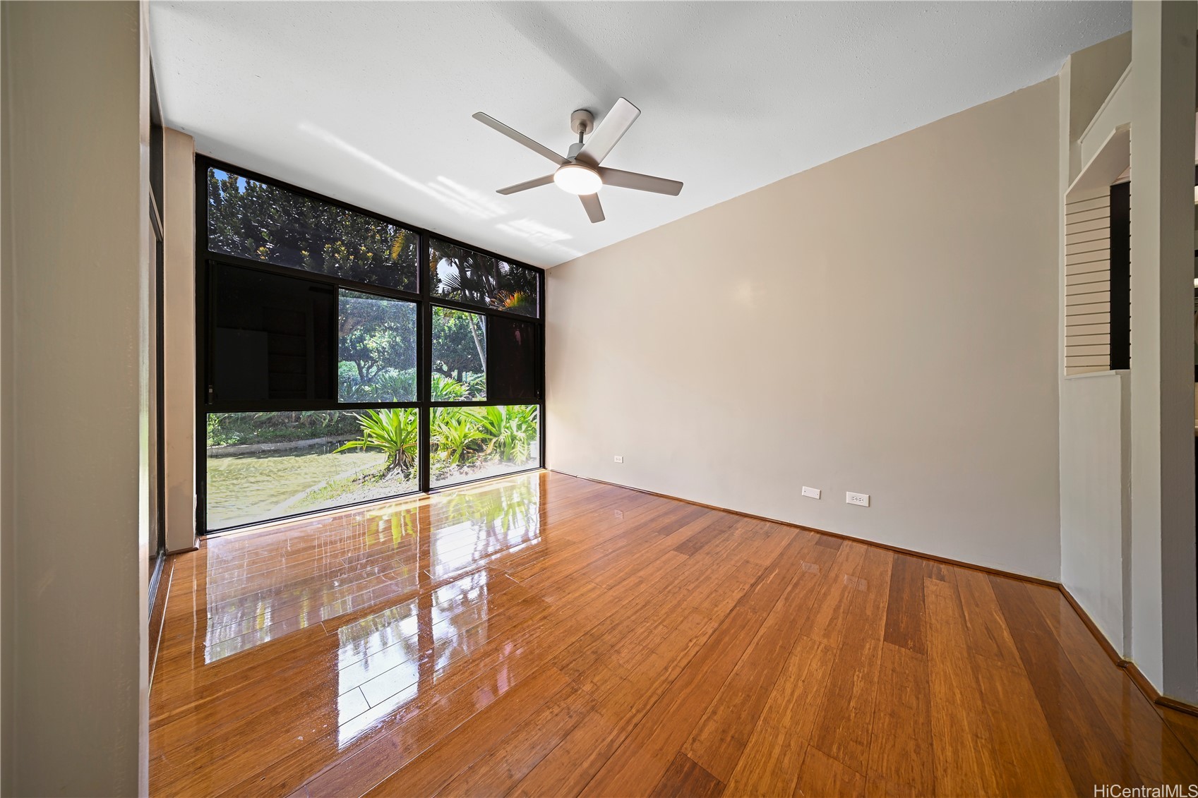 1030 Aoloa Place 5105b Property Photo 6