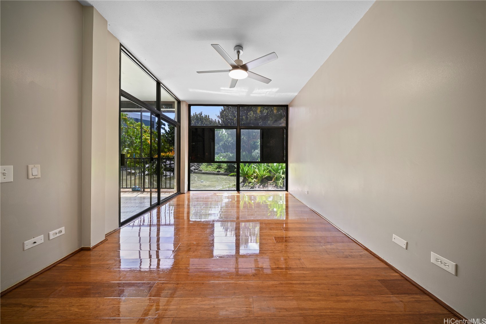 1030 Aoloa Place 5105b Property Photo 8