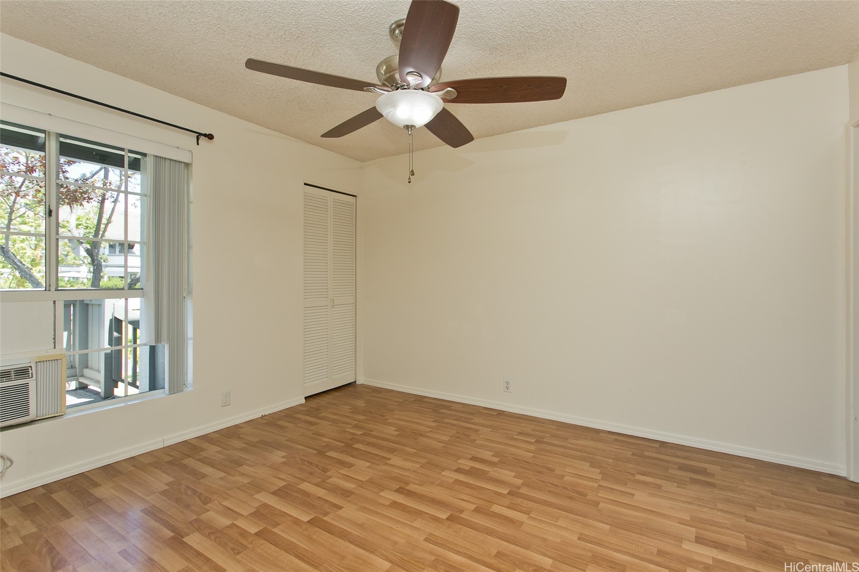 239 Mananai Place 54s Property Photo 7