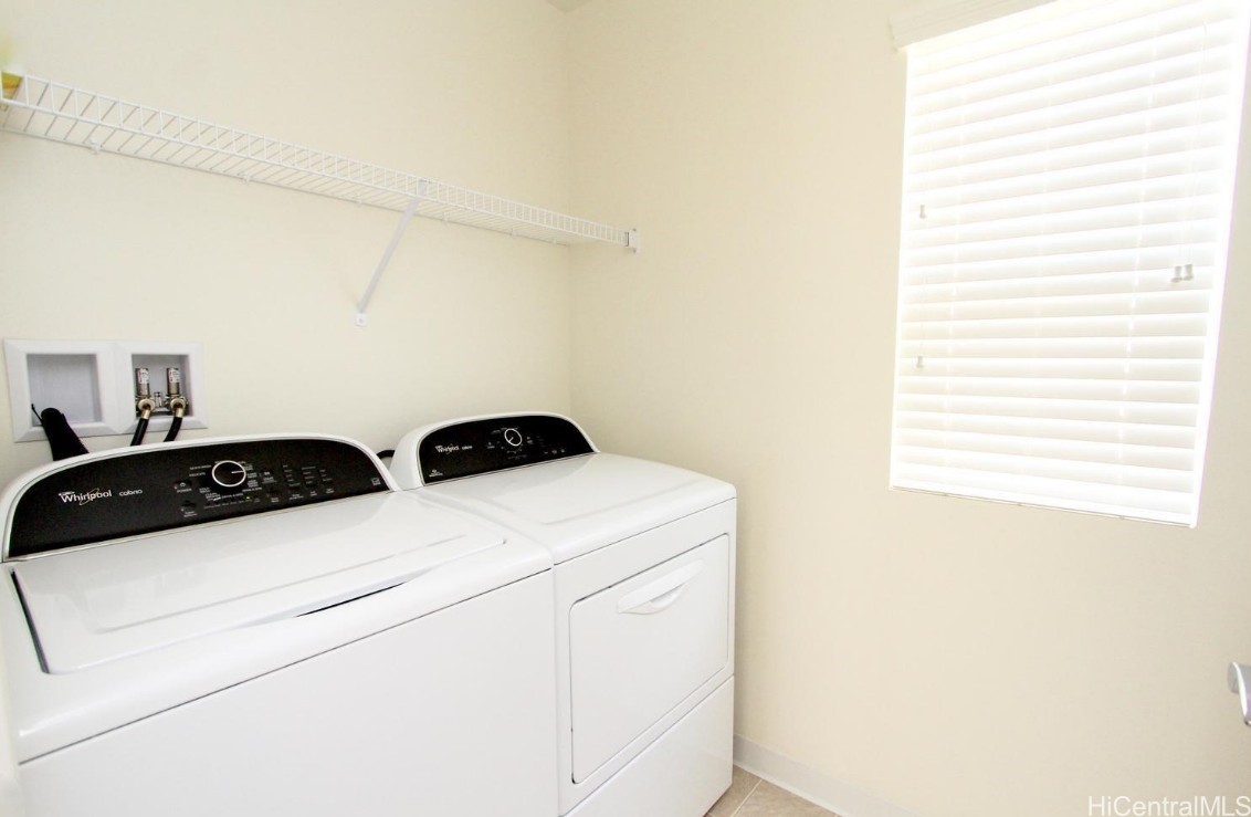 91-1382 Kaileolea Drive Property Photo 11