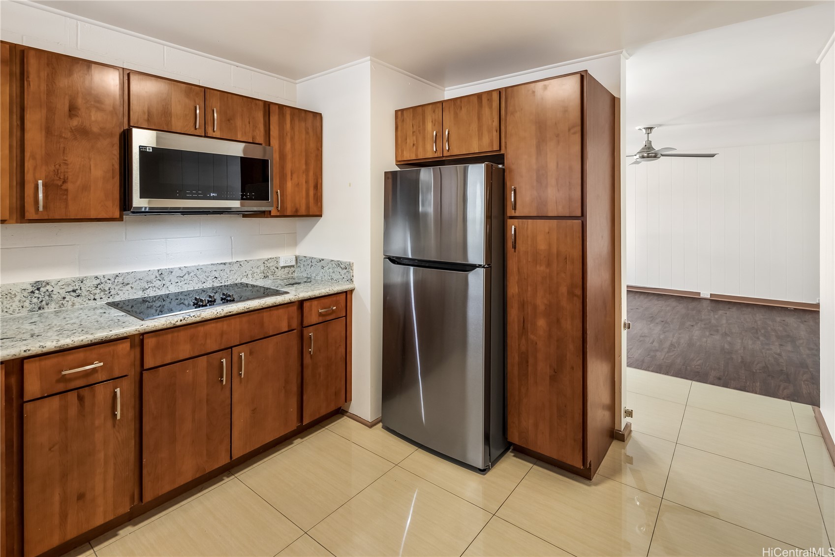 1329 Kaihee Street B Property Photo 2