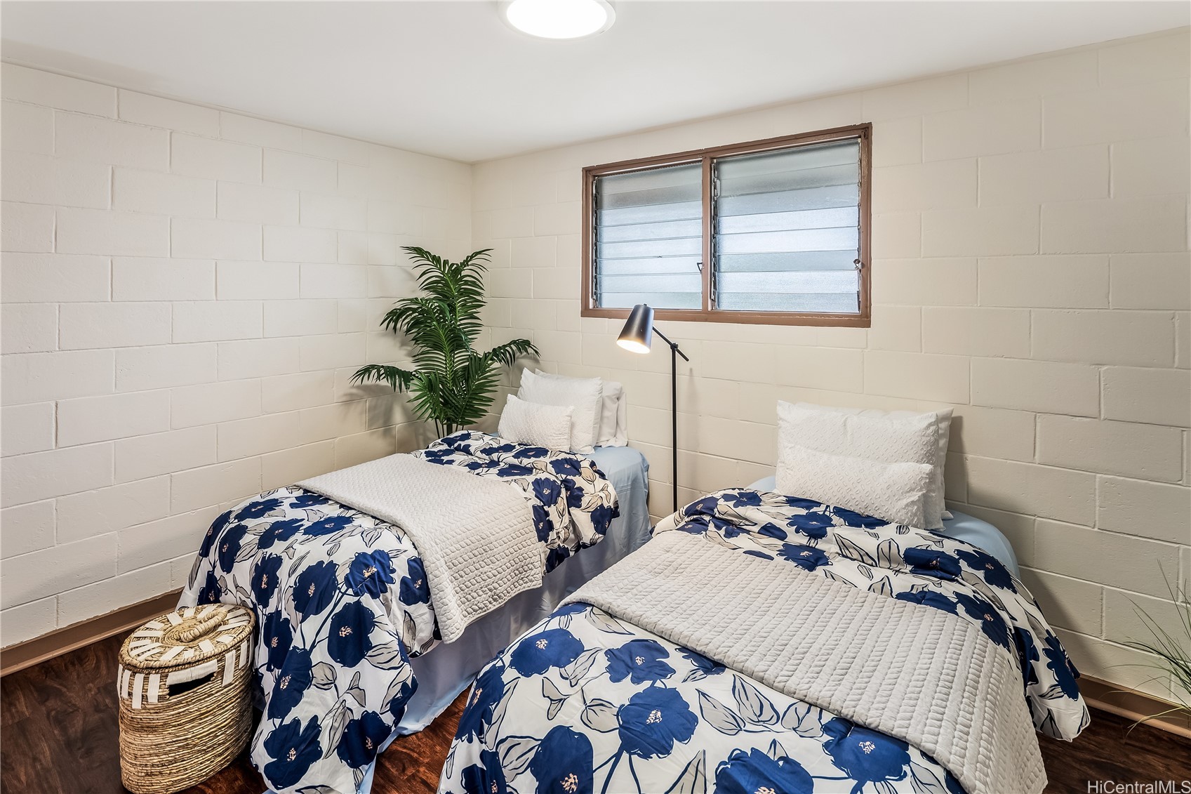 1329 Kaihee Street B Property Photo 6