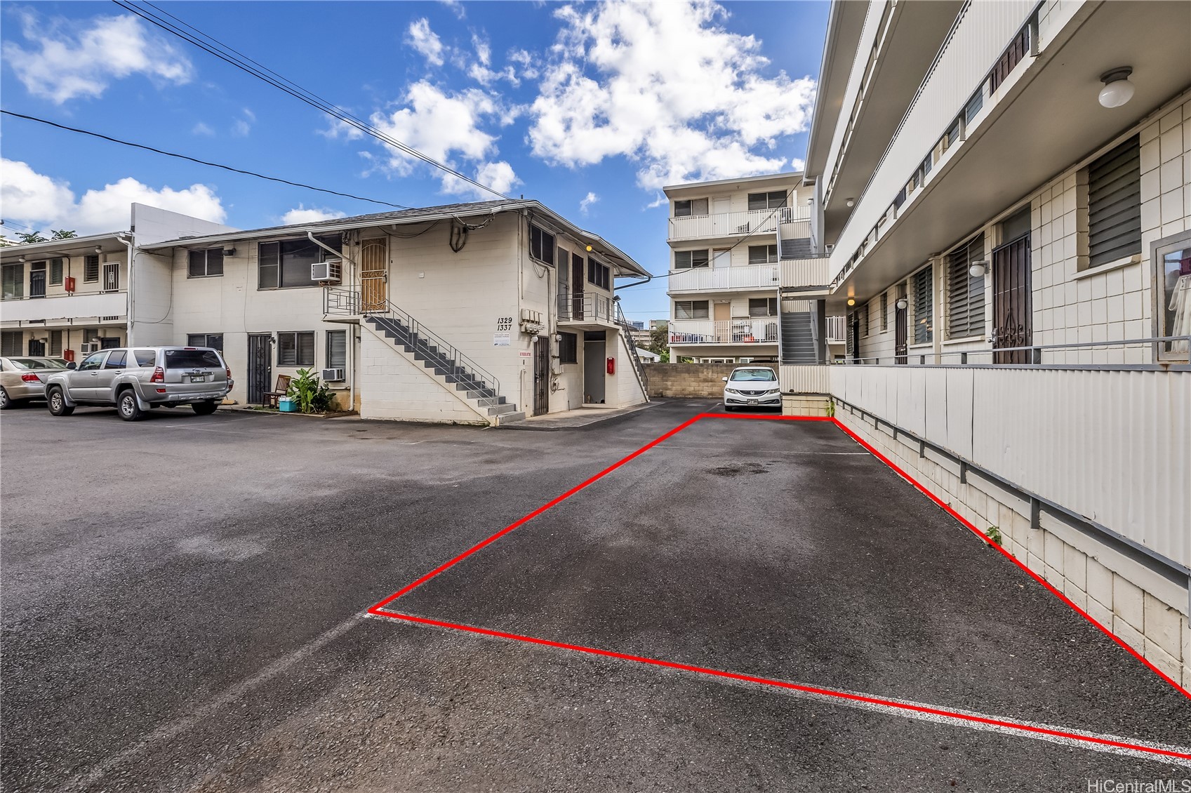 1329 Kaihee Street B Property Photo 15