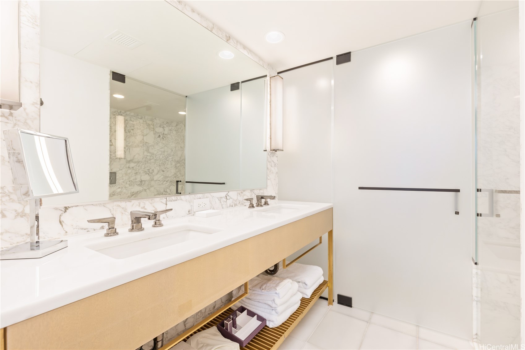 2139 Kuhio Avenue D3406 Property Photo 15