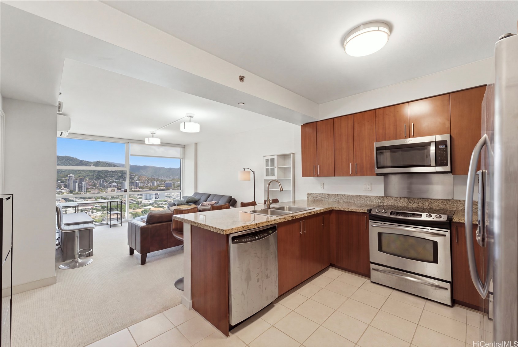 909 Kapiolani Boulevard 3206 Property Photo 2