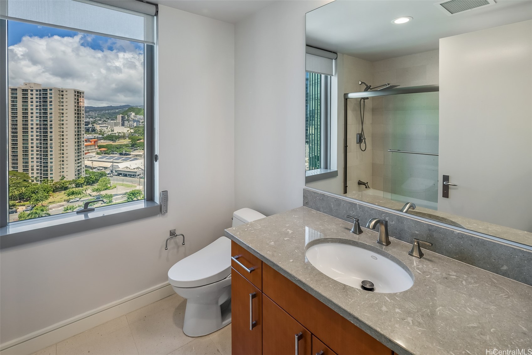 1288 Ala Moana Boulevard 15g Property Photo 13