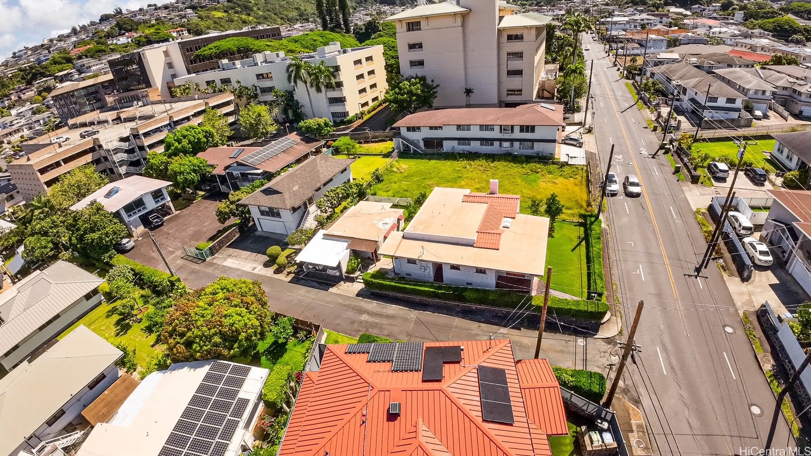 2208 Liliha Street B Property Photo 4