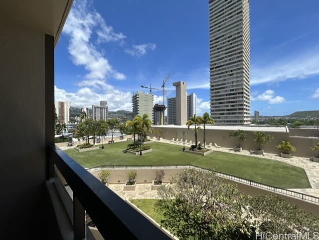 2499 Kapiolani Boulevard 705 Property Photo 3