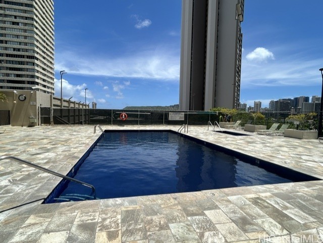 2499 Kapiolani Boulevard 705 Property Photo 13