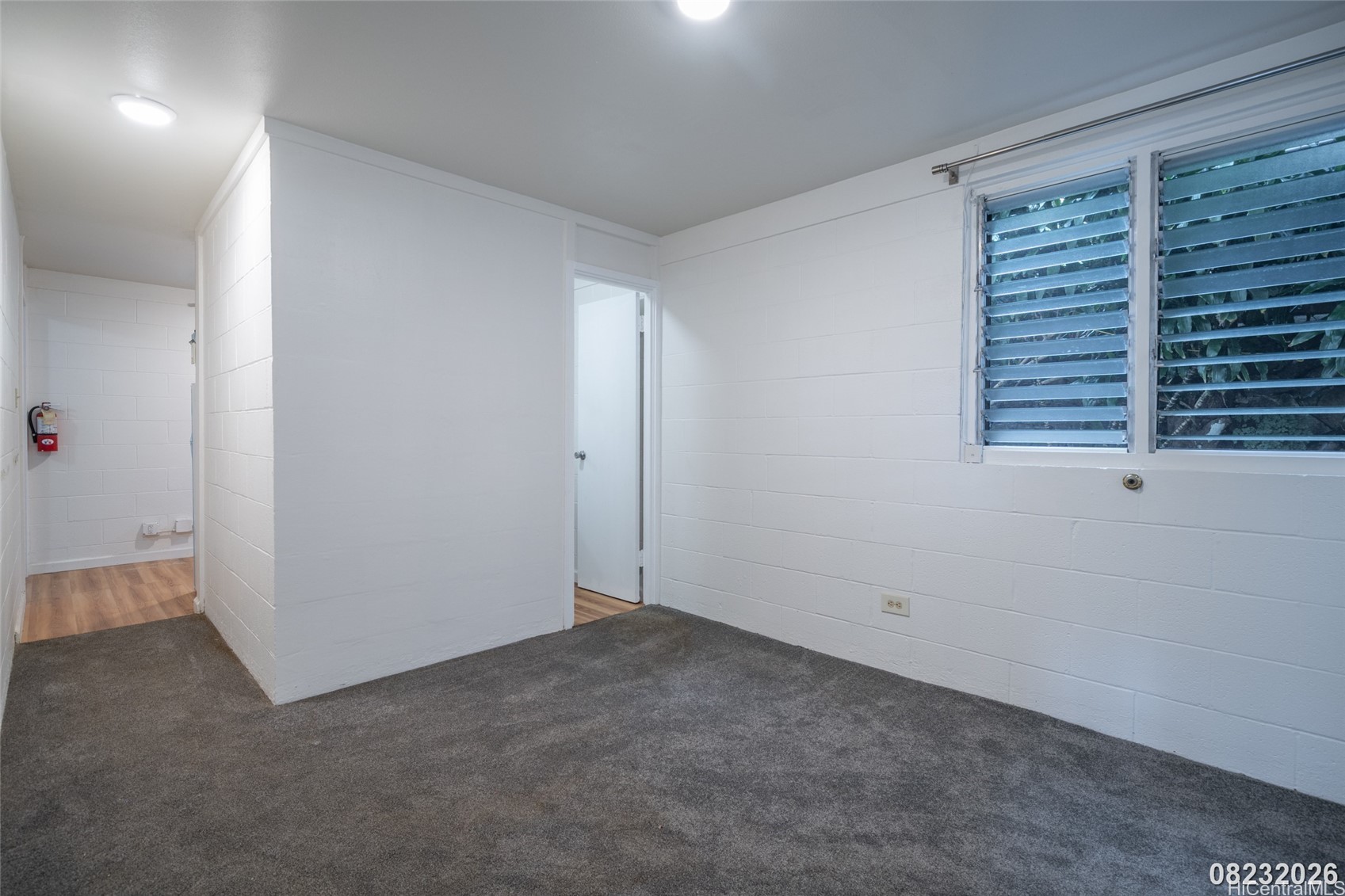1835 Akone Place B Property Photo 4