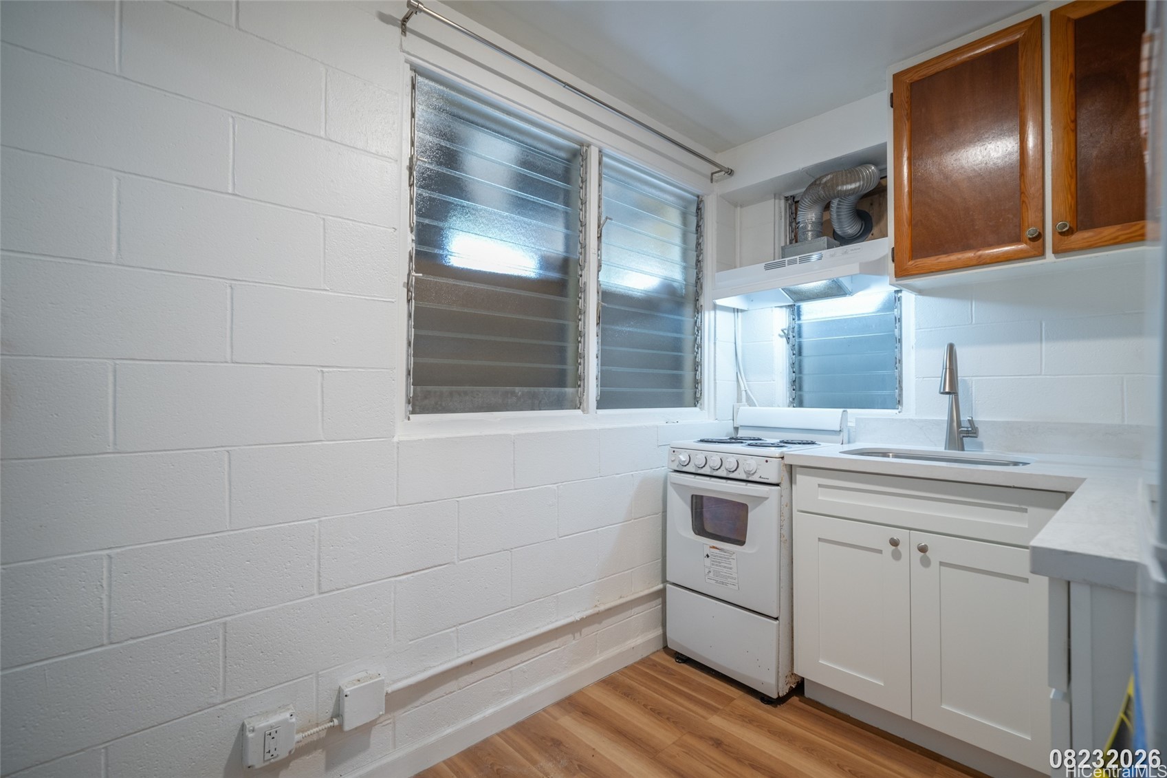 1835 Akone Place B Property Photo 7