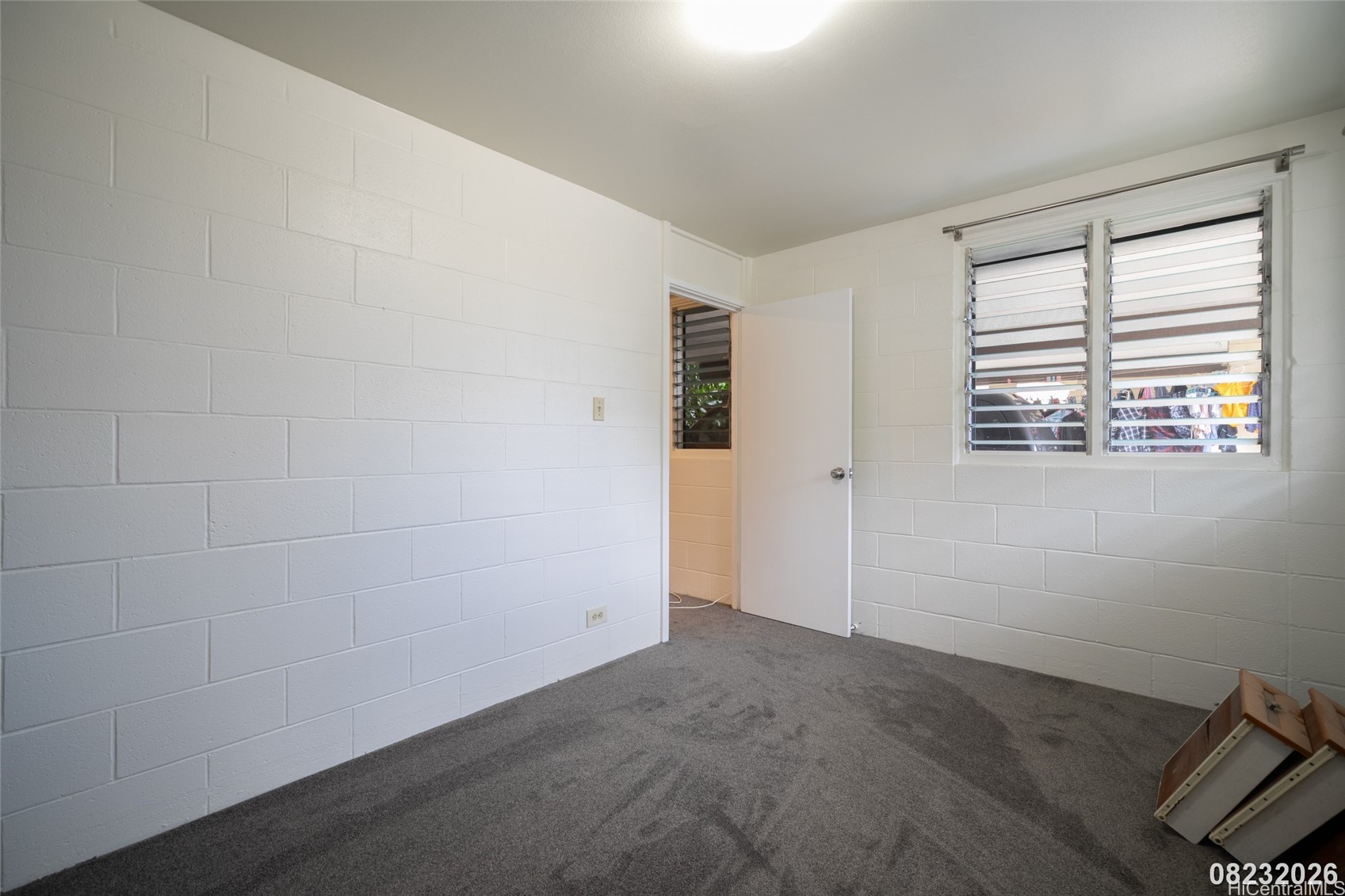 1835 Akone Place B Property Photo 14