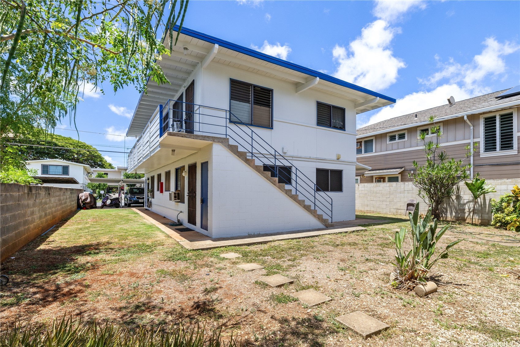 825 Olokele Avenue Property Photo 2