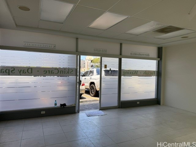 931 University Avenue 101 Property Photo 5