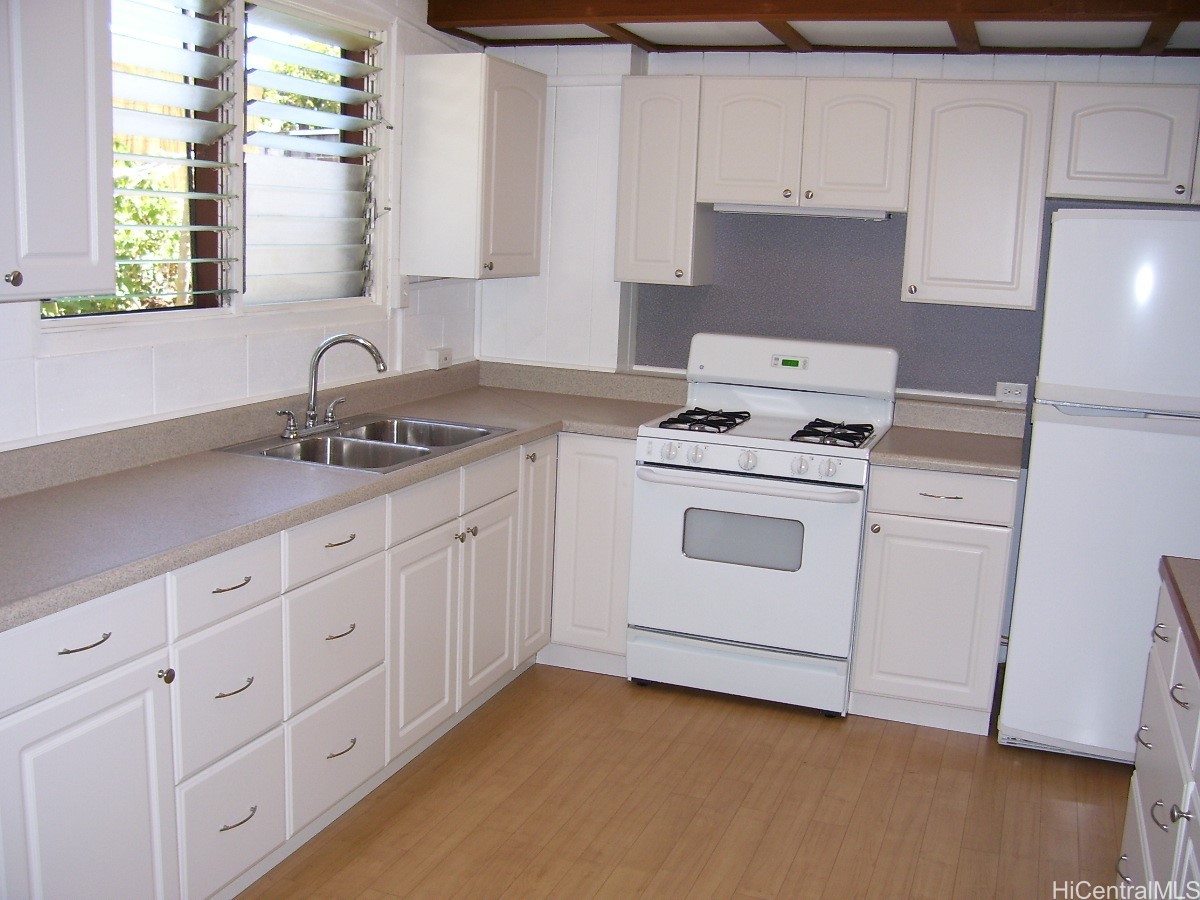 3219 Pahoa Avenue Property Photo 4