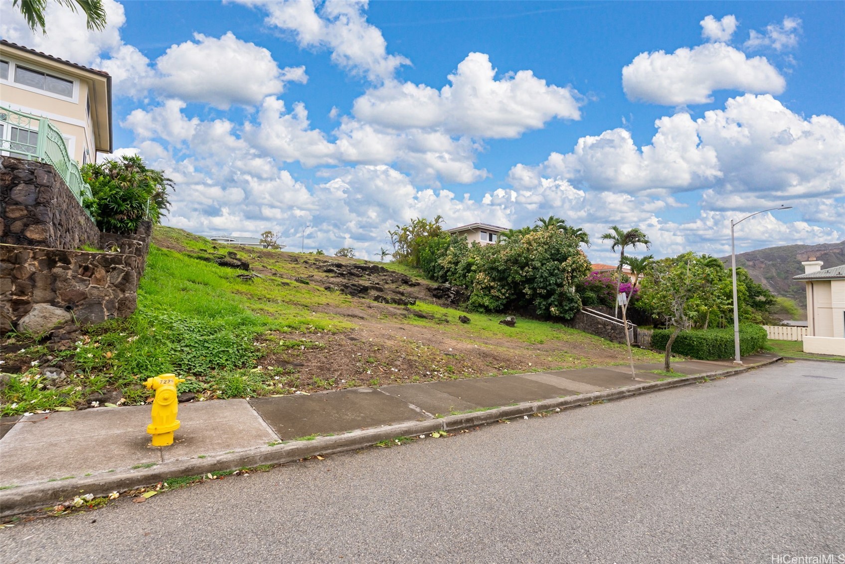 1022 Hanohano Way Property Photo 11