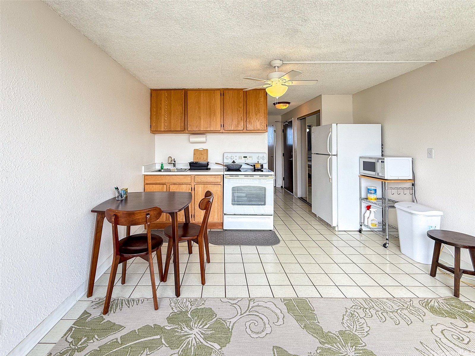 2211 Ala Wai Boulevard 2805 Property Photo 2