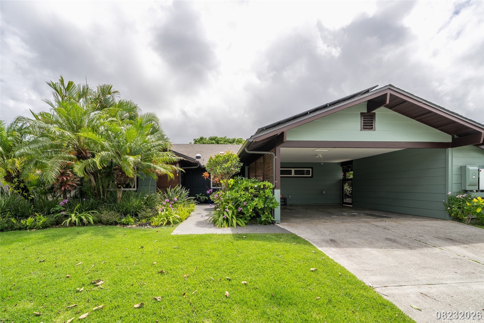427 Akoakoa Place Property Photo 2