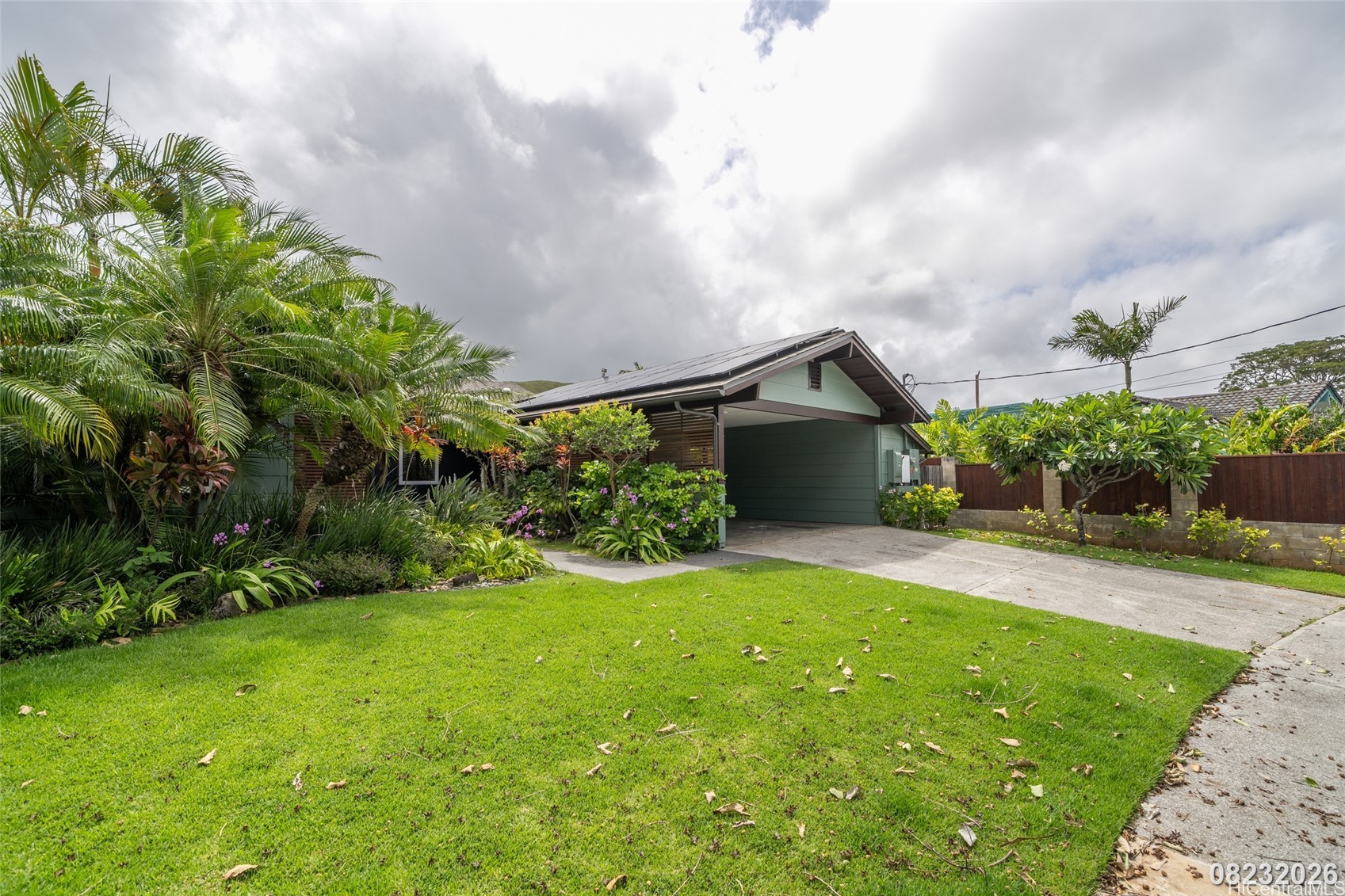 427 Akoakoa Place Property Photo 3