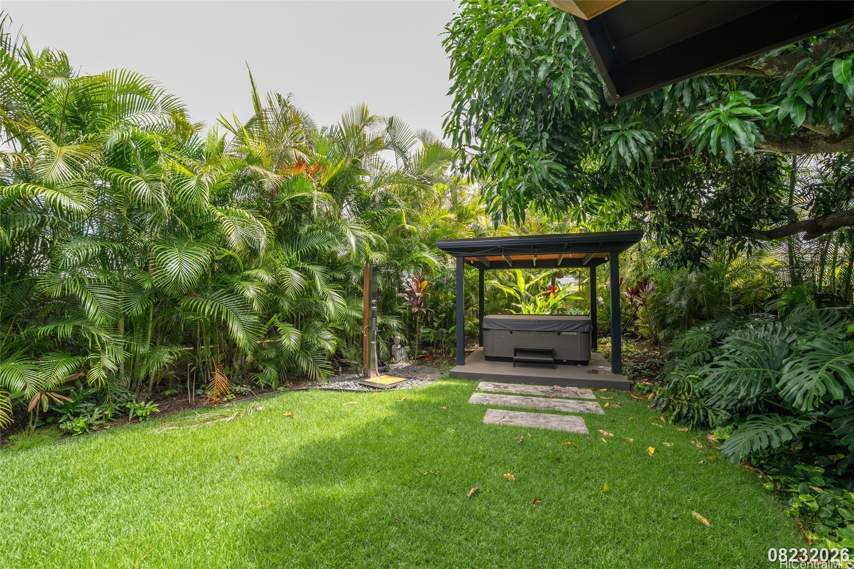 427 Akoakoa Place Property Photo 6