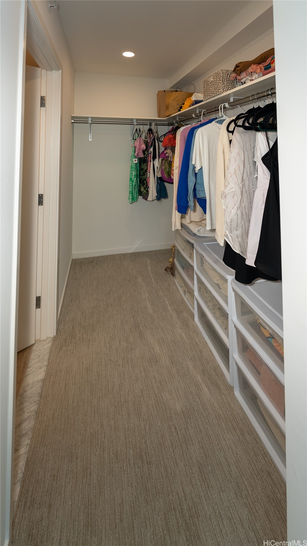 1515 E Liona Street 2718 Property Photo 9