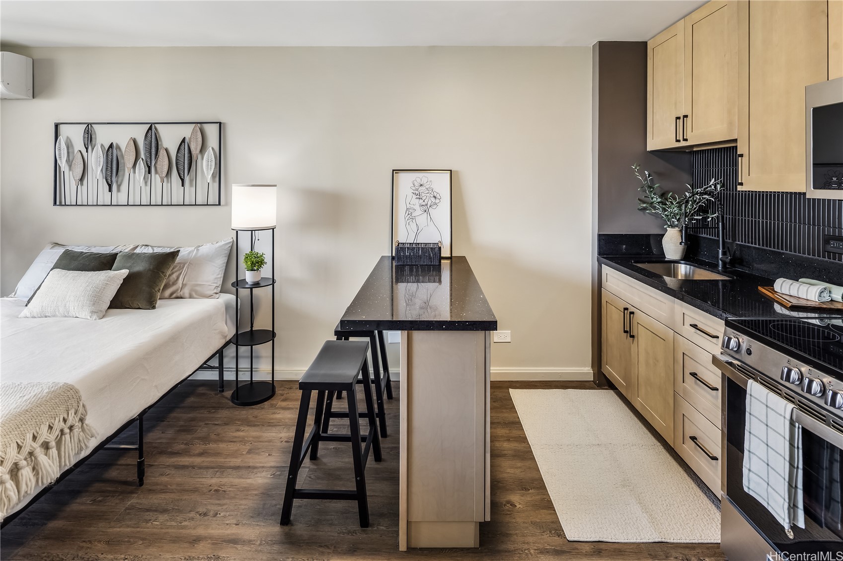 2345 Ala Wai Boulevard 1205 Property Photo 7