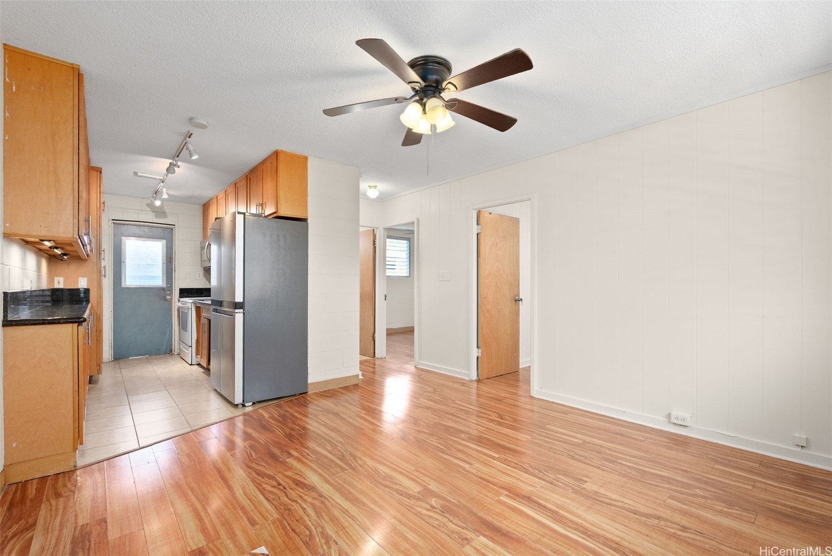 94-1037 Kahuamoku Street 6 Property Photo 1