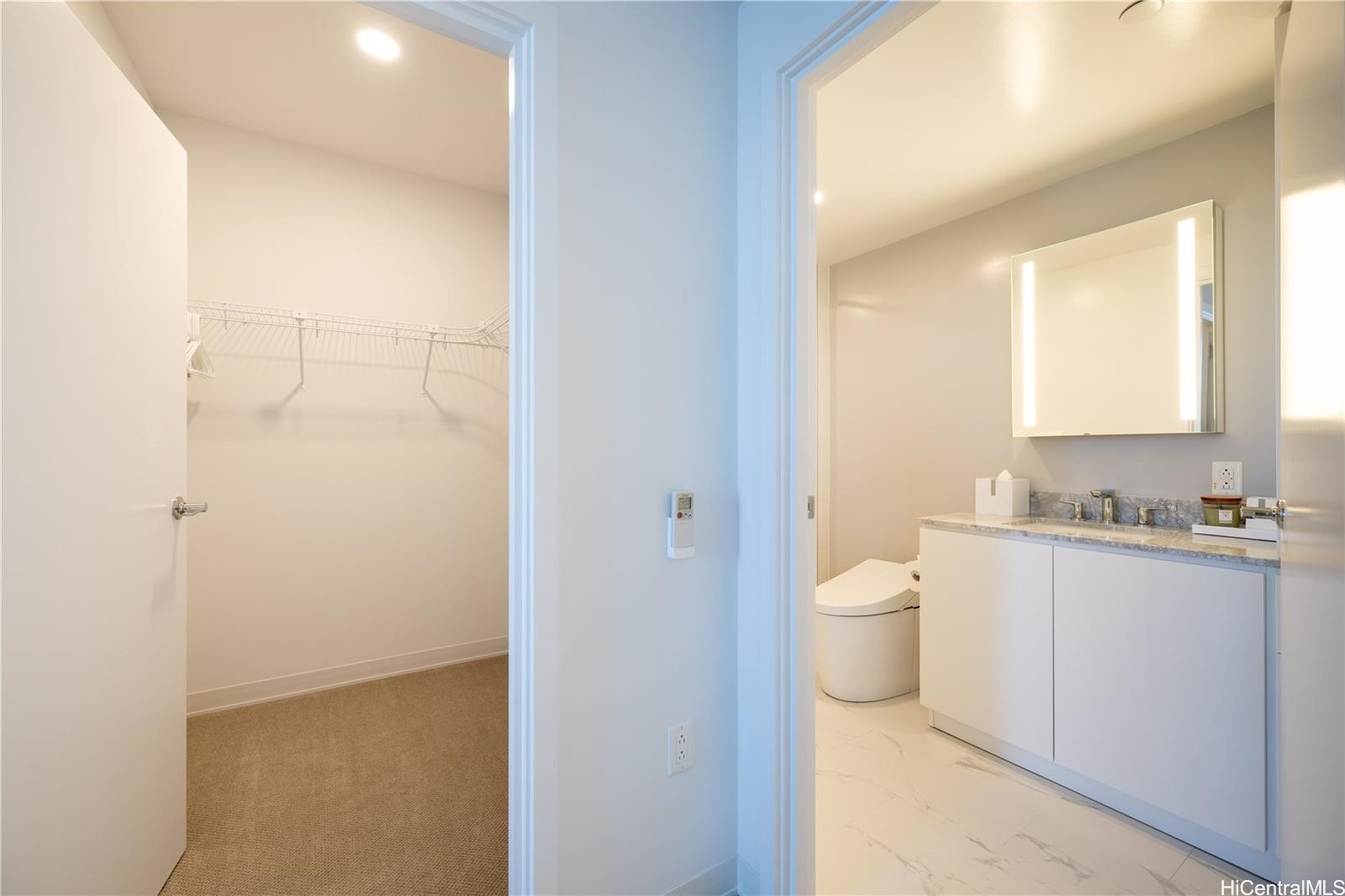 987 Queen Street 1202 Property Photo 7