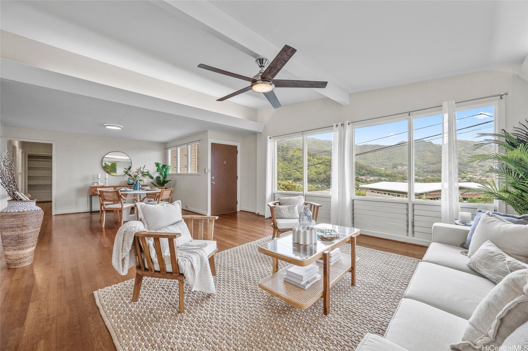 3654 Kumu Street Property Photo 1