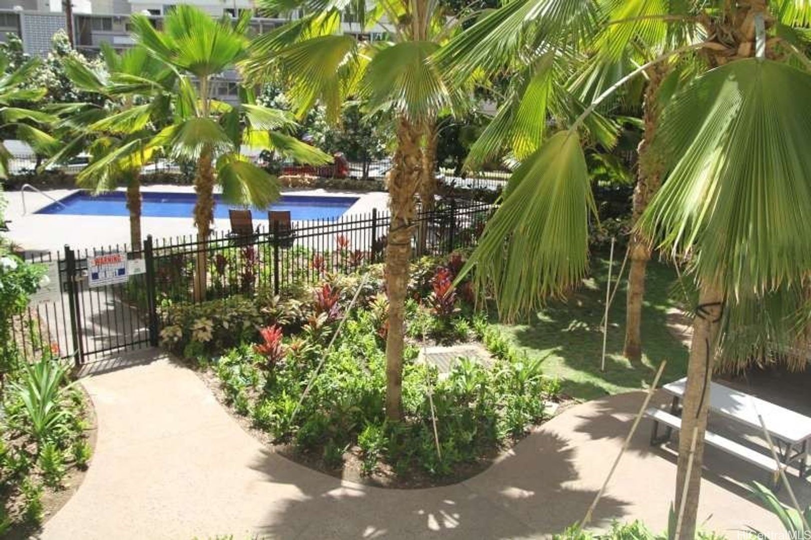 1820 Kaioo Drive A403 Property Photo 15