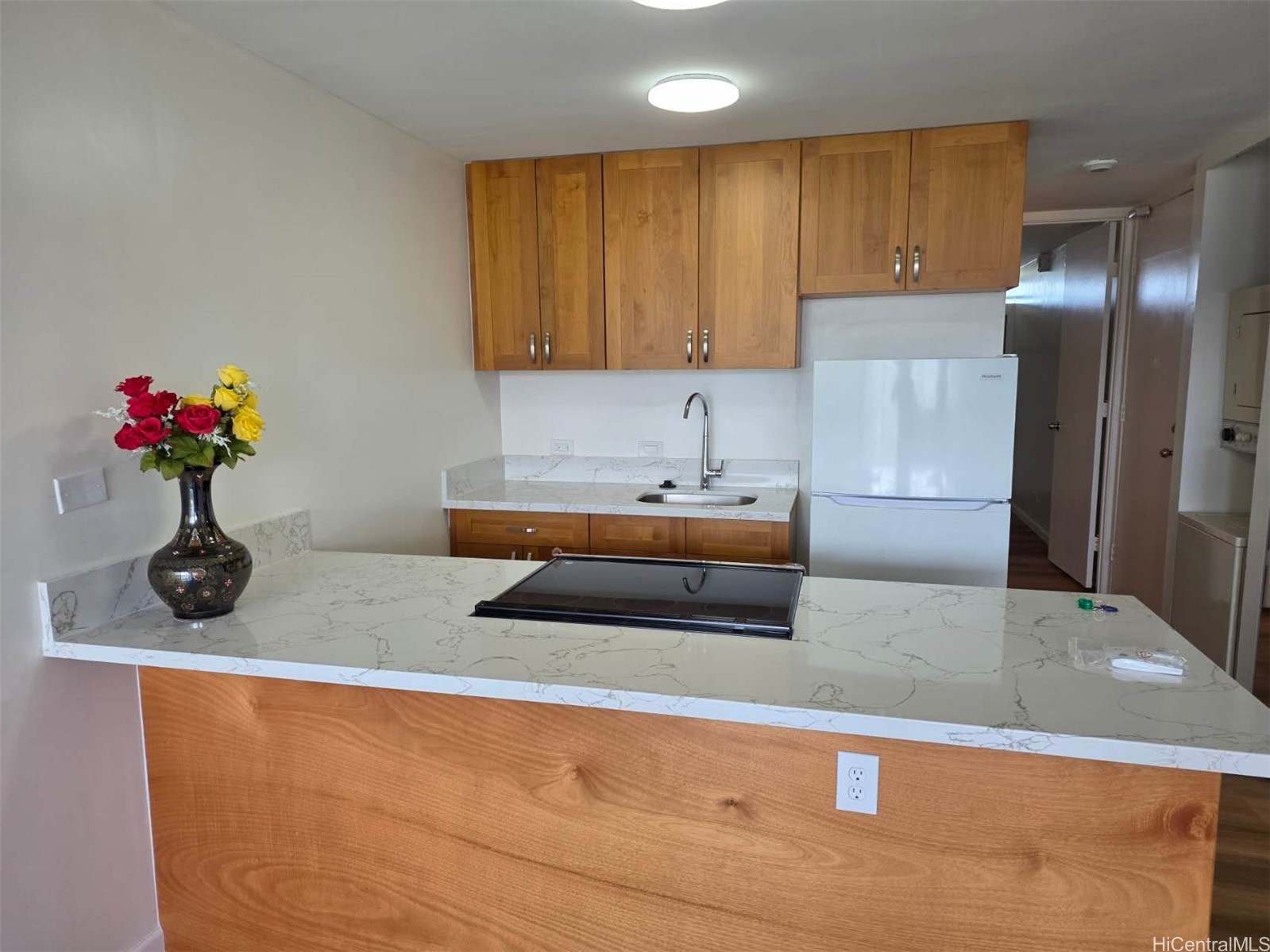 2611 Ala Wai Boulevard 2303 Property Photo 1