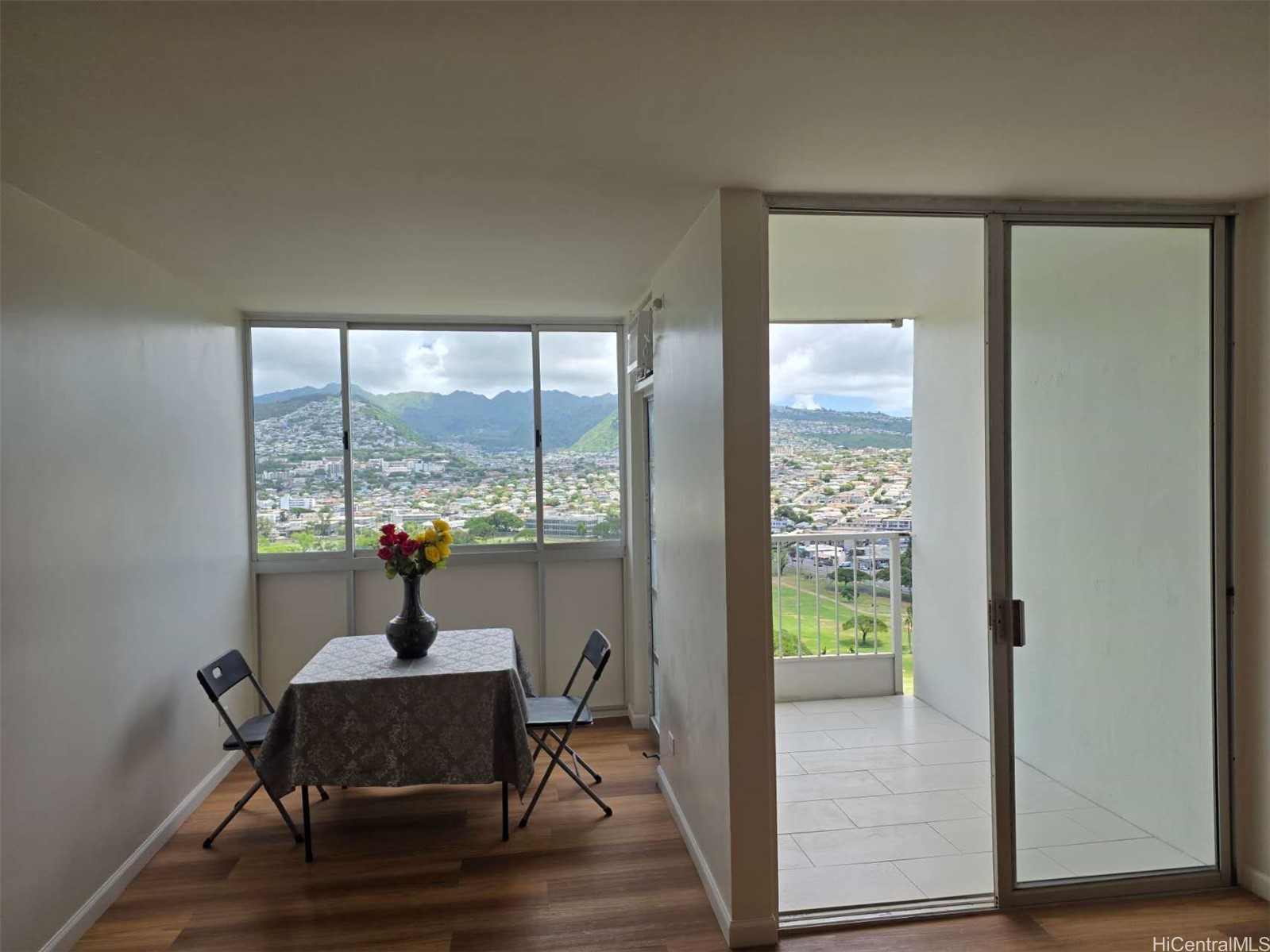 2611 Ala Wai Boulevard 2303 Property Photo 5