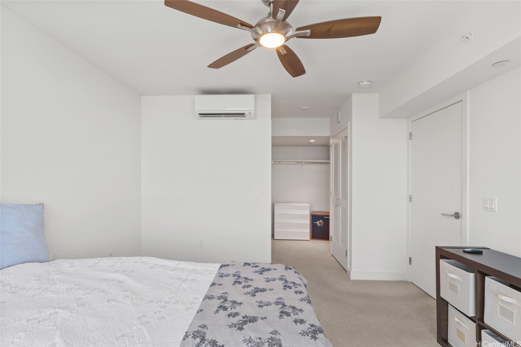 600 Ala Moana Boulevard 2406 Property Photo 5