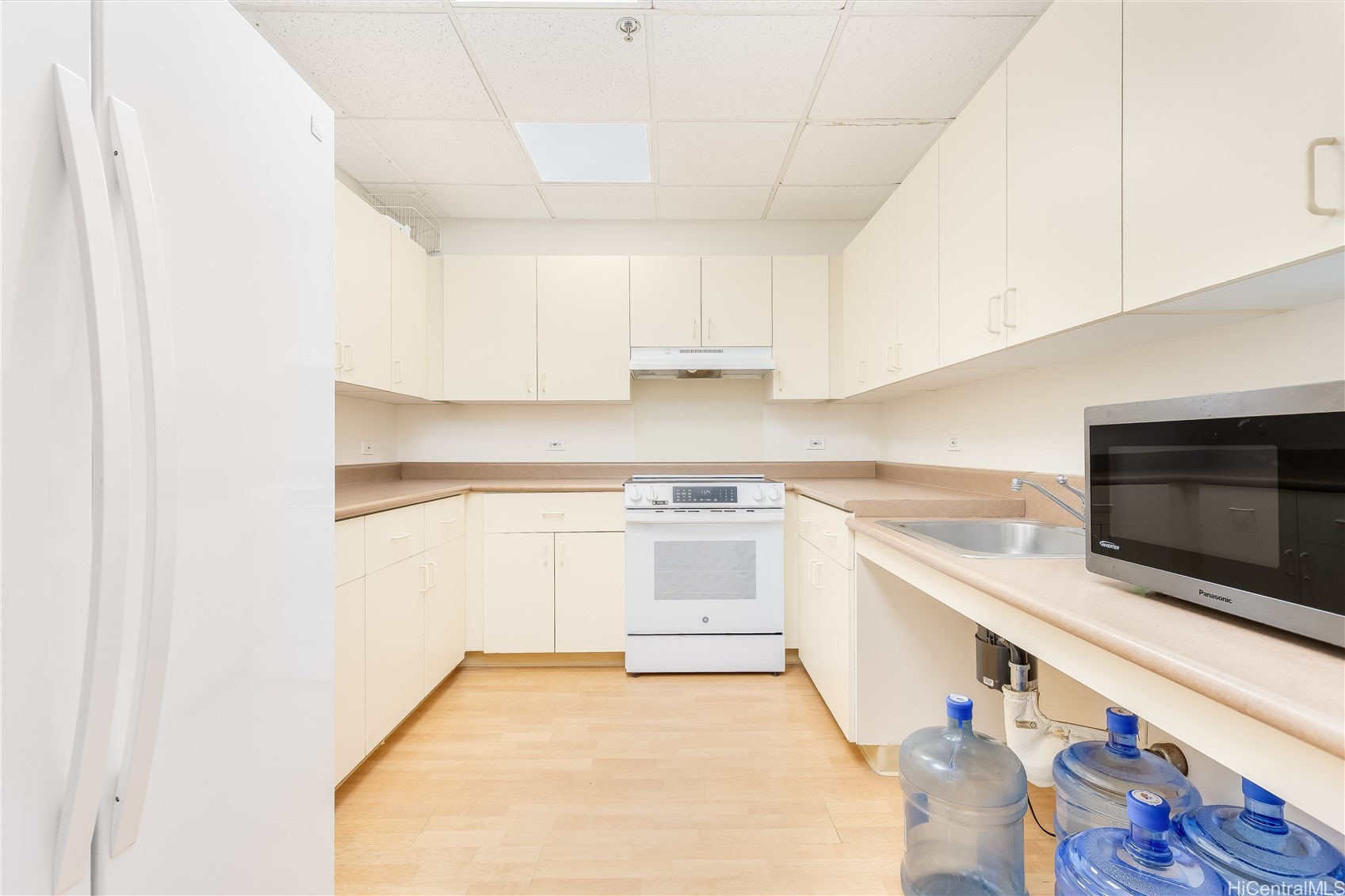 1450 Young Street 2101 Property Photo 23