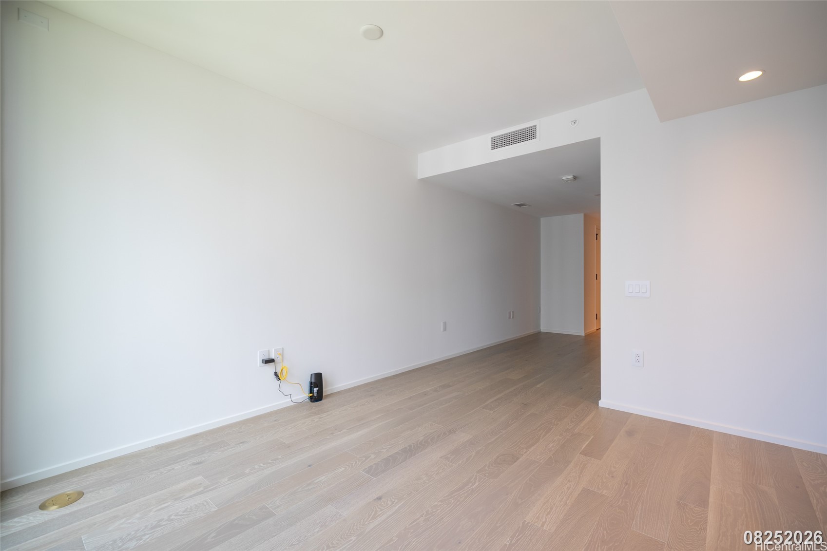 333 Ward Avenue 2108 Property Photo 9
