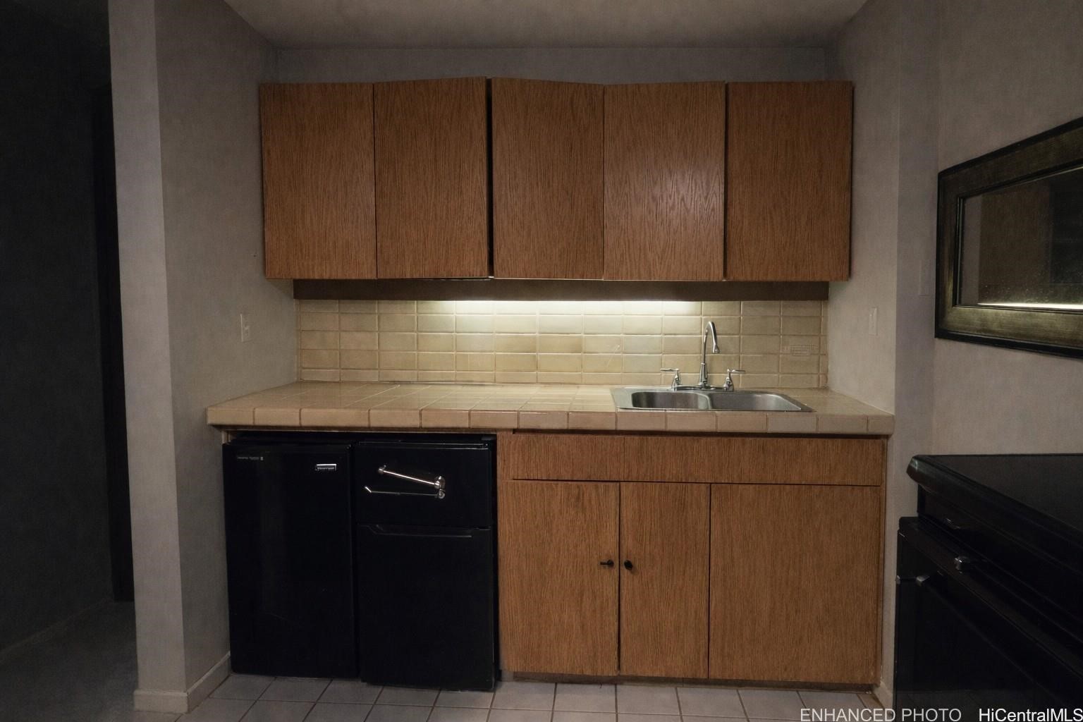 1088 Bishop Street 1404 Property Photo 3