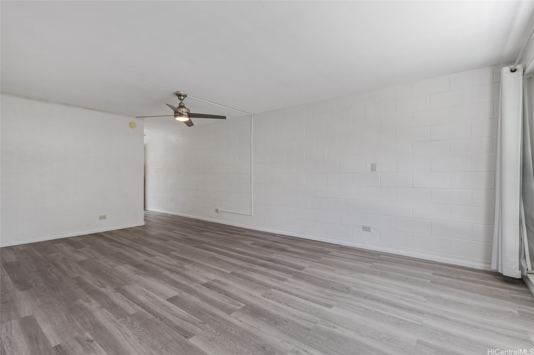 1735 Dole Street 203 Property Photo 6