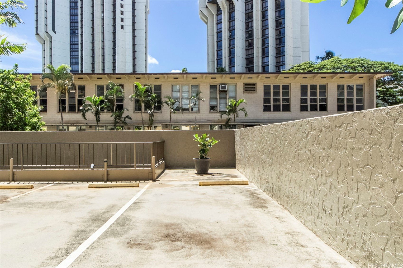 311 Ohua Avenue 1303 Property Photo 22