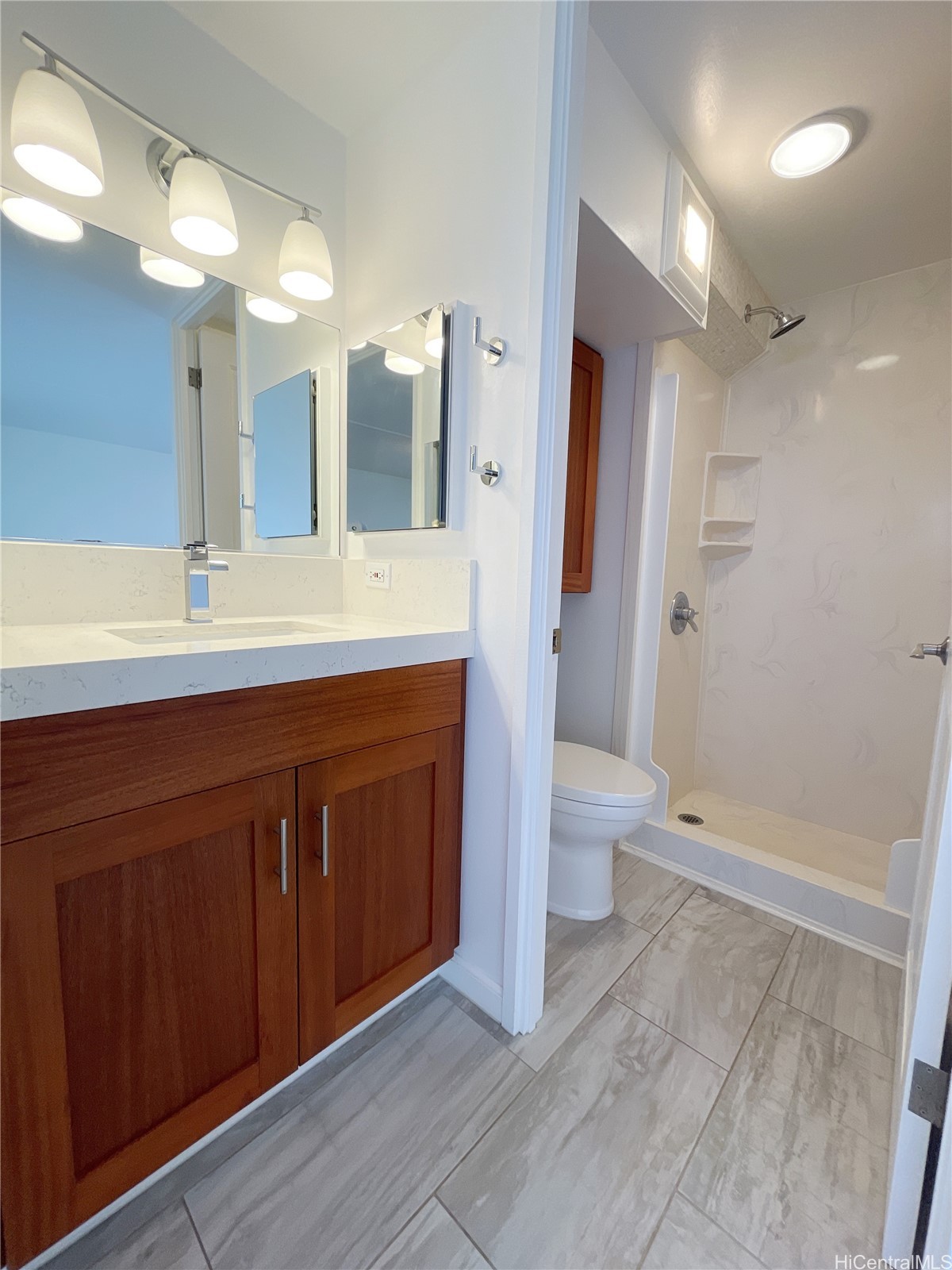 1541 Dominis Street 802 Property Photo 11
