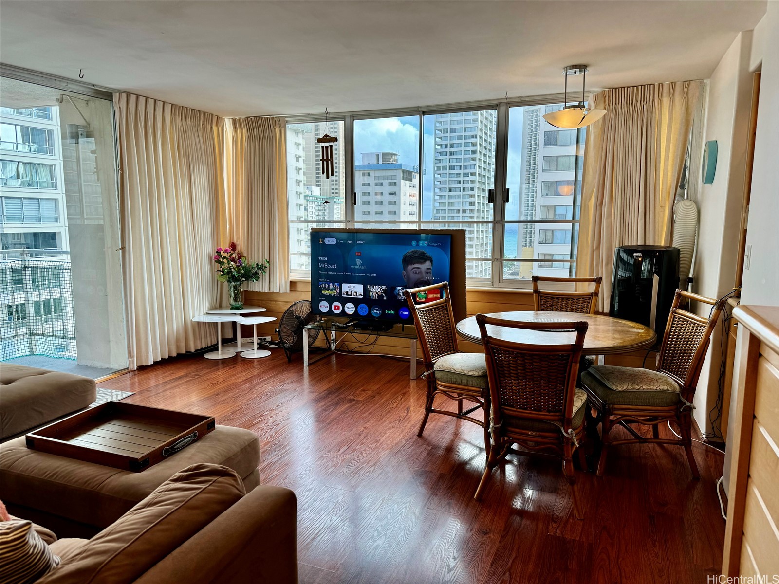 2415 Ala Wai Boulevard 1708 Property Photo 9