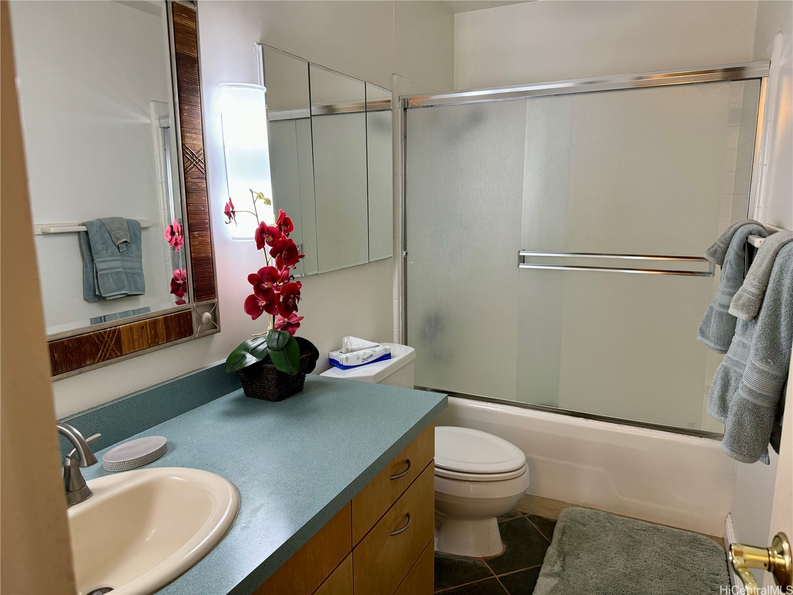 2415 Ala Wai Boulevard 1708 Property Photo 14