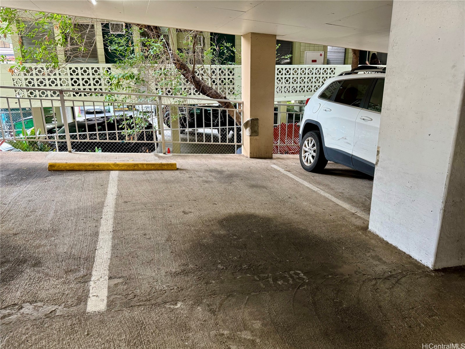 2415 Ala Wai Boulevard 1708 Property Photo 18