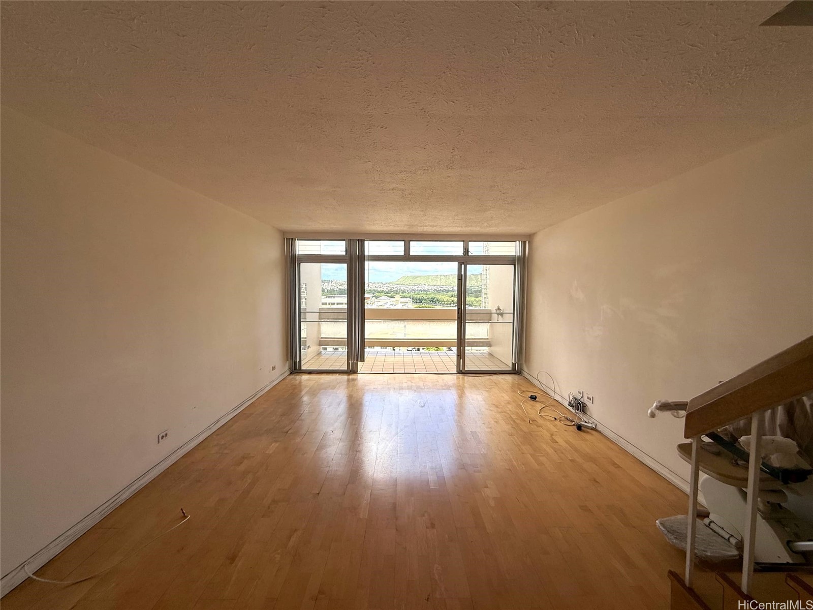500 University Avenue 1123 Property Photo 3