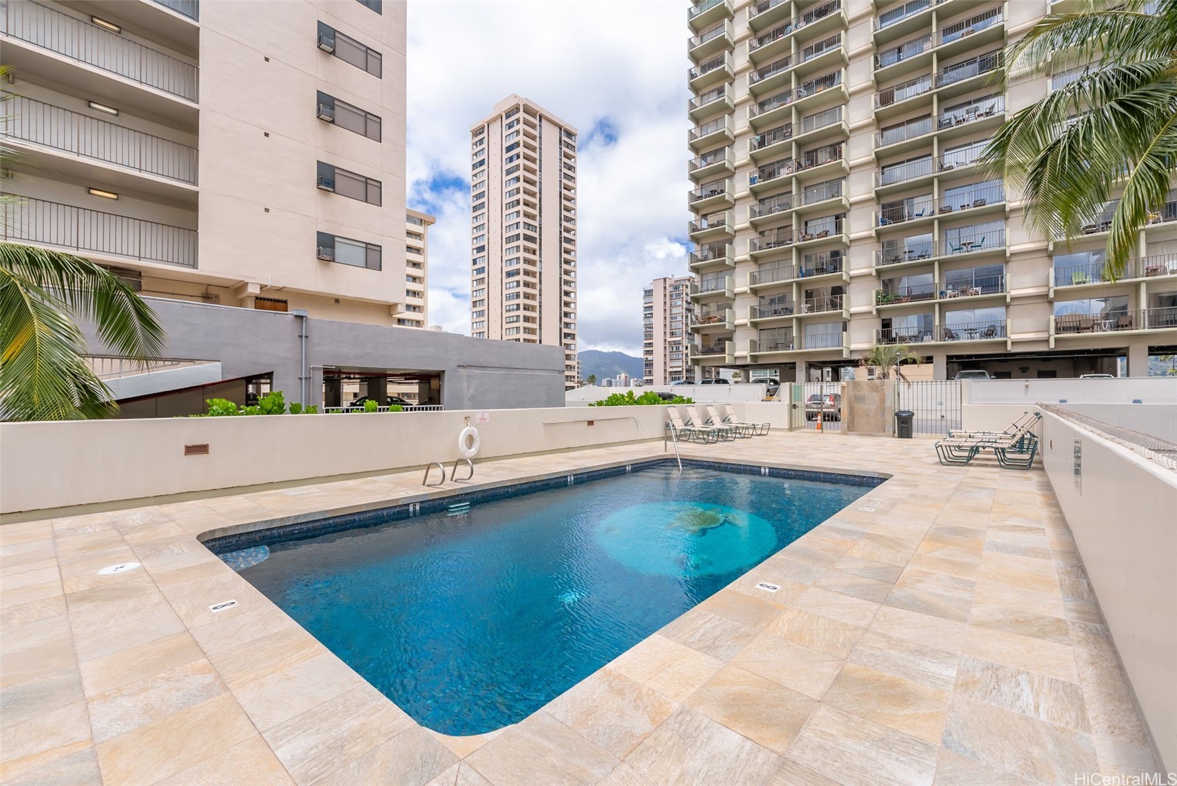 2440 Kuhio Avenue 501 Property Photo 3